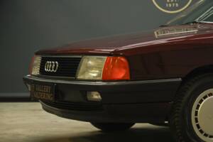 Image 40/50 de Audi 100 - 2.3E quattro (1990)