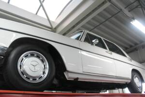 Bild 17/50 von Mercedes-Benz 280 SE (1970)