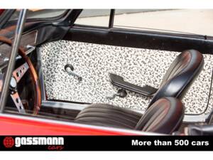Bild 13/15 von FIAT 750 Vignale Spider (1963)