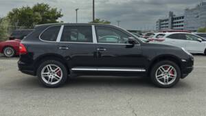 Image 7/50 of Porsche Cayenne Turbo (2007)