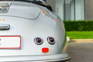 Image 33/52 of Porsche 356 A 1600 S Speedster (1957)