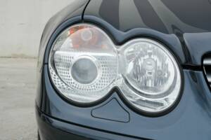 Image 42/45 de Mercedes-Benz SL 350 (2003)