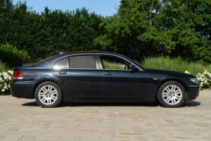Bild 5/50 von BMW 750iL (2001)