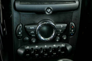 Image 33/50 of Mini One Countryman (2011)