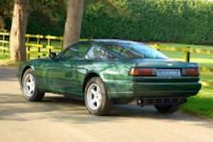Image 5/13 of Aston Martin Virage (1991)