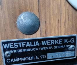 Image 11/21 of Volkswagen T2b Westfalia (1973)