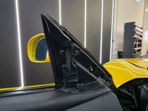 Bild 19/25 von Ferrari F 355 Spider (1996)