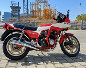 Image 1/23 of Honda DUMMY (1982)