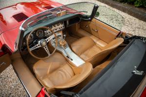 Image 13/33 of Jaguar E-Type 3.8 (1964)