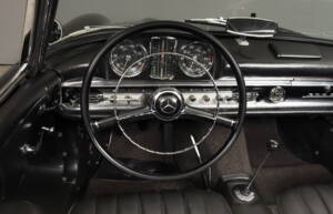 Bild 20/30 von Mercedes-Benz 300 SL Roadster (1962)
