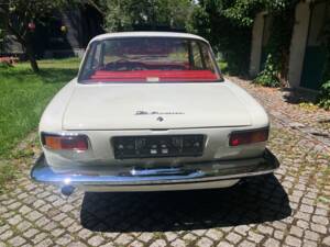 Immagine 2/32 di ISO Rivolta 300 (1966)