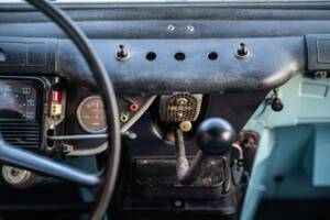 Image 37/66 of Renault R 4 Super (1962)