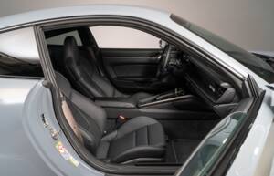 Afbeelding 33/40 van Porsche 911 Turbo "50 Years" (2025)