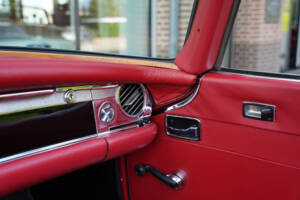 Image 46/50 de Mercedes-Benz 280 SL (1969)
