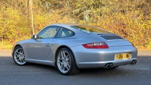 Image 18/25 of Porsche 911 Carrera S (2006)