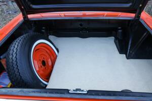 Image 38/50 of Mercedes-Benz 230 SL (1964)