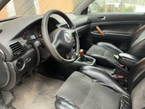 Image 18/20 de Volkswagen Passat Variant 1.9 TDI (1999)