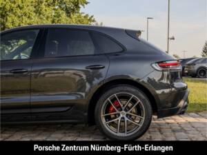 Bild 14/49 von Porsche Macan S (2022)