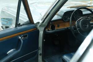 Image 22/50 of Mercedes-Benz 300 SEL 3.5 (1972)