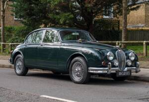 Image 2/31 of Jaguar 340 (1968)