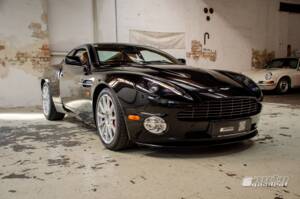 Afbeelding 4/19 van Aston Martin V12 Vanquish S (2005)