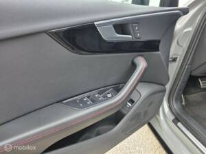 Image 24/38 of Audi A4 Avant 1.4 TFSI (2018)