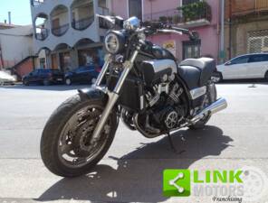 Imagen 3/10 de Yamaha DUMMY (1998)