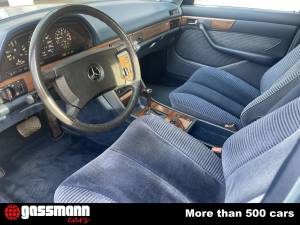 Imagen 9/15 de Mercedes-Benz 300 SE (1986)