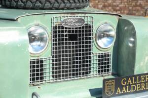 Image 20/50 of Land Rover 88 (1965)