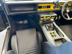 Image 21/45 de TVR Tasmin Series 1 (1981)