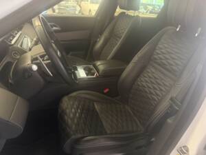 Bild 11/12 von Land Rover Range Rover Velar SVAutobiography (2019)