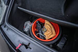 Image 22/63 of Porsche 911 Carrera 4S (2004)