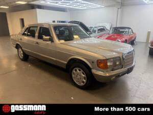 Image 2/15 of Mercedes-Benz 500 SEL (1983)