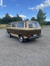 Bild 4/16 von Volkswagen T3 Caravelle GL 1.9 (1982)