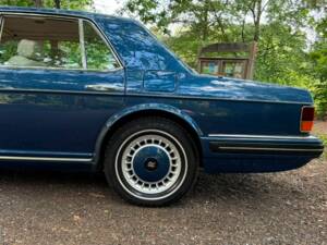 Image 19/46 of Rolls-Royce Silver Spirit III (1996)