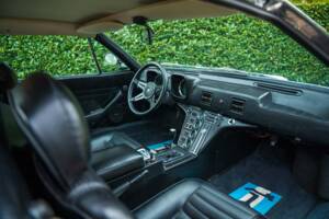 Afbeelding 17/21 van De Tomaso Pantera (1972)