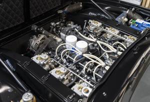Bild 37/39 von Ferrari 365 GTC/4 (1972)