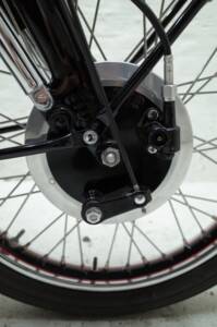 Immagine 10/36 di Vincent Black Shadow C (1951)