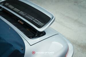 Immagine 14/25 di Porsche 911 Carrera 2 (1993)
