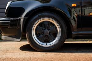 Imagen 5/60 de Porsche 911 Carrera 3.2 (WTL) (1988)