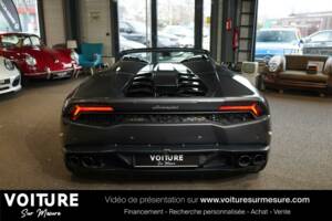 Image 38/44 de Lamborghini Huracán Spyder (2016)