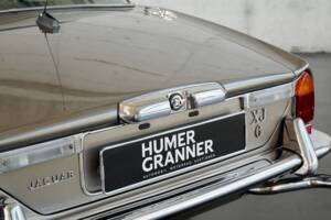 Bild 16/50 von Jaguar XJ 6 L 4.2 (1975)