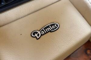 Immagine 19/31 di Jaguar XJ 40 (XJ-R) (1989)