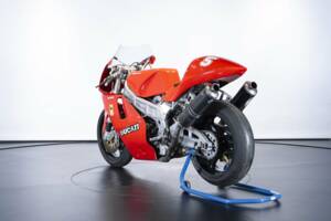 Image 2/50 of Ducati DUMMY (1999)