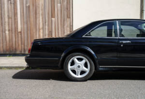 Afbeelding 10/21 van Bentley Continental T (1998)