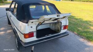 Bild 17/55 von Volkswagen Golf I Cabrio 1.8 (1985)