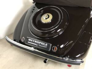 Image 30/38 of Mercedes-Benz 320 Cabriolet A (1938)