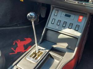 Bild 14/18 von Ferrari Mondial T (1990)