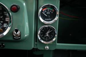 Image 13/41 of Land Rover 90 (1988)
