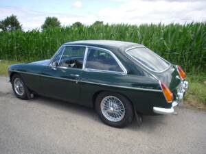 Bild 9/17 von MG MGB GT (1972)